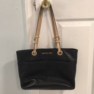 Michael Kors bedford peppled leather tote black